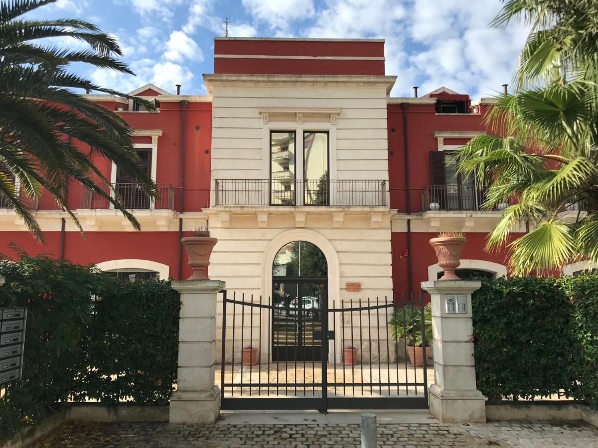Maria Ancona Suite Martina Franca Esterno foto