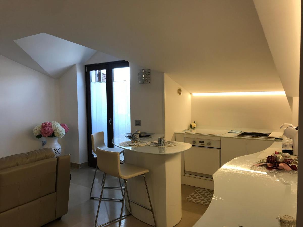 Maria Ancona Suite Martina Franca Esterno foto